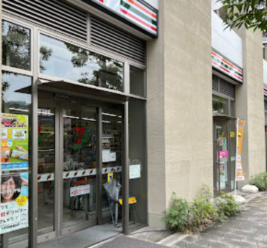 コンビニ　セブンイレブン 武蔵小山駅前店（コンビニ）まで340m