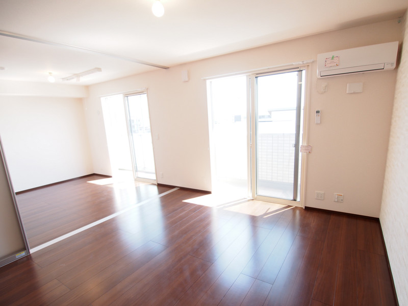 居室・リビング　同タイプお部屋写真