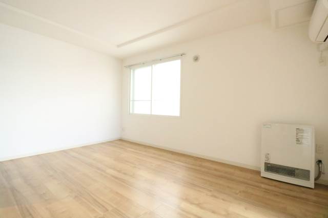 居室・リビング　広々リビング♪