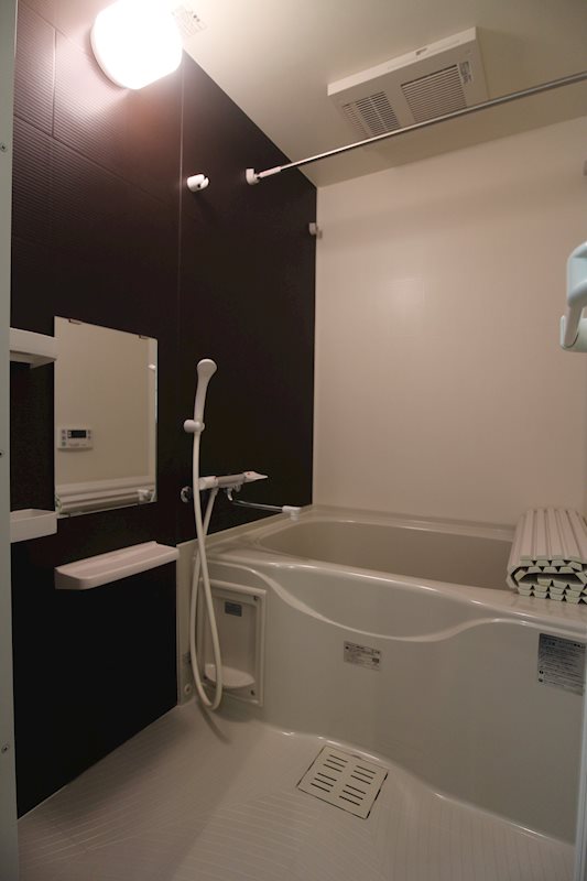 バス・シャワールーム　※別号室の写真です。