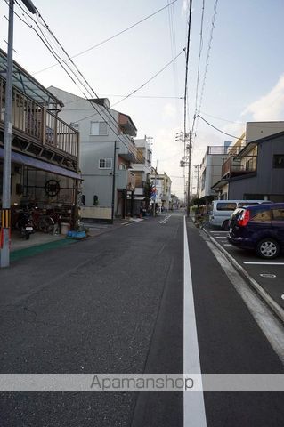 その他　周辺道路（その他）まで2m