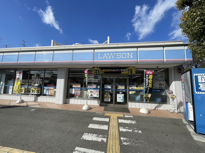 コンビニ　ローソン尼崎長洲西通二丁目店（コンビニ）まで200m