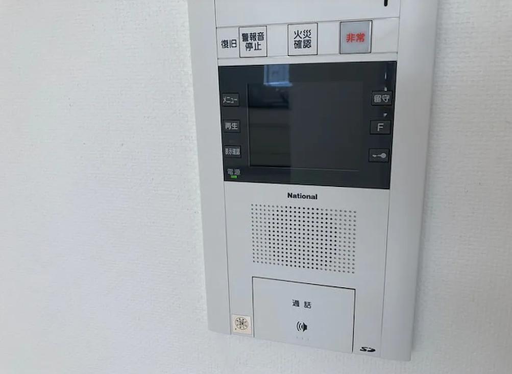 セキュリティ　写真は同タイプ住居です。