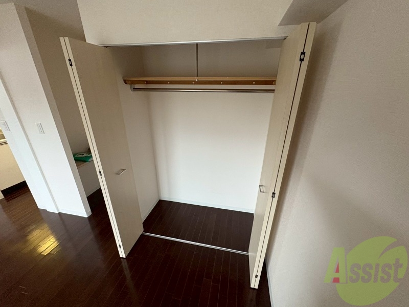収納　収納もバッチリあるのでお部屋が片付きますよ！