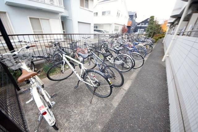 その他共有部分　★駐輪場です★