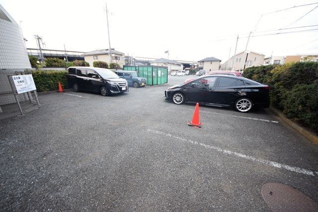 駐車場　★駐車スペースです★