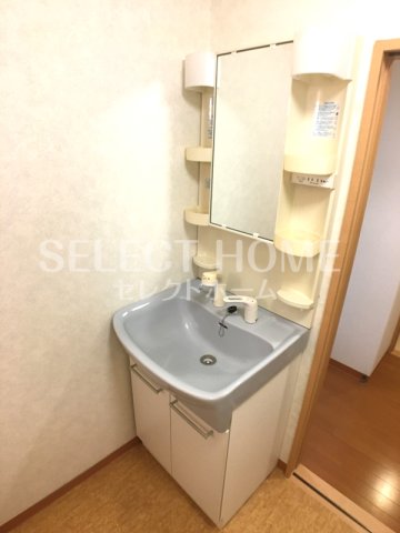 洗面設備　同型タイプ