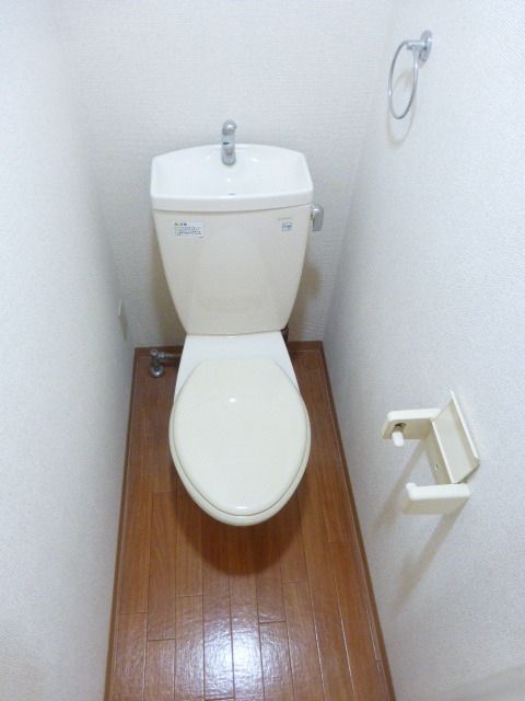 トイレ　★清潔感のあるトイレです★