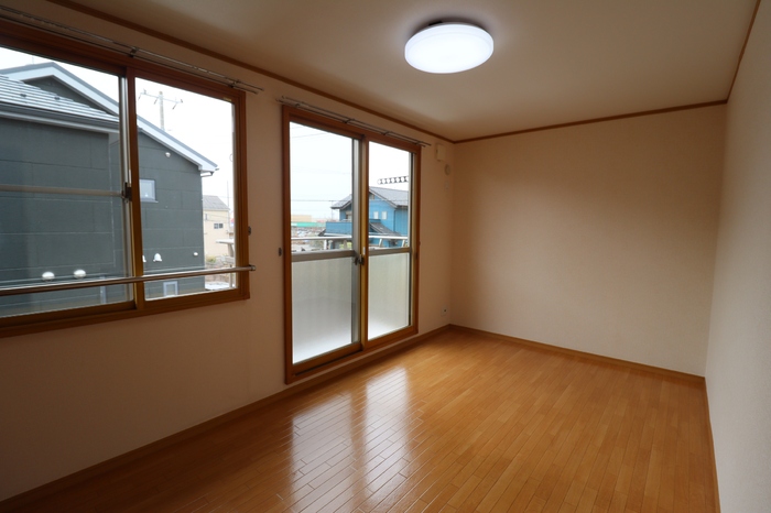 その他部屋・スペース　南側洋室（2F）