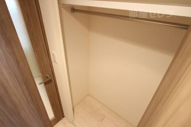 収納　別号室の写真使用（同タイプ・色違い有）