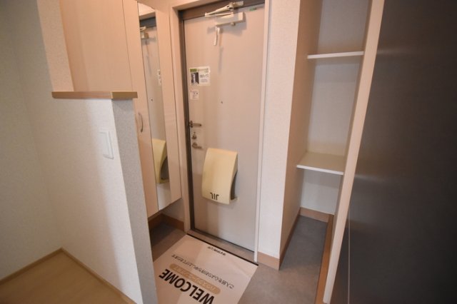 玄関　明るい玄関です