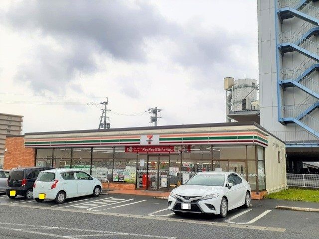 コンビニ　セブンイレブン清水バイパス店（コンビニ）まで400m