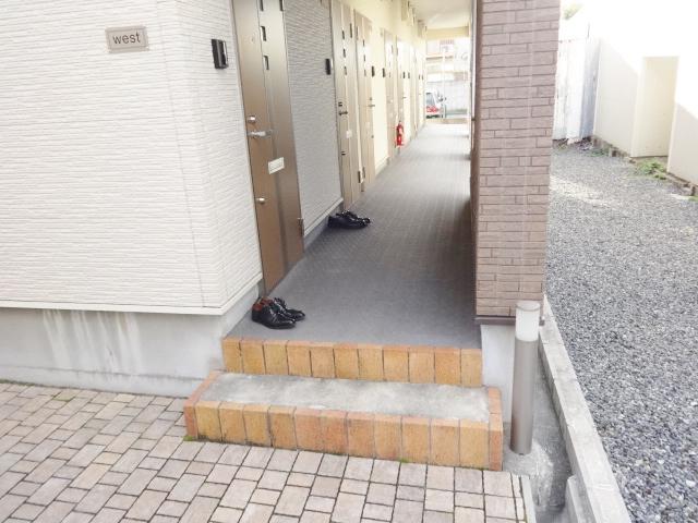 エントランス　お帰りなさいませ。