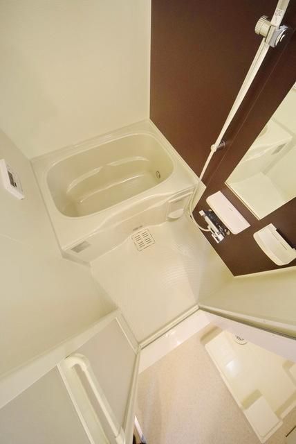 バス・シャワールーム　※同施工会社類似写真