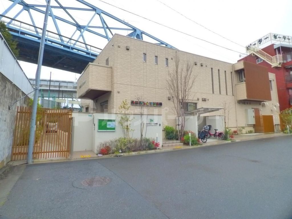 幼稚園・保育園　西葛西ちとせ保育園（幼稚園・保育園）まで190m