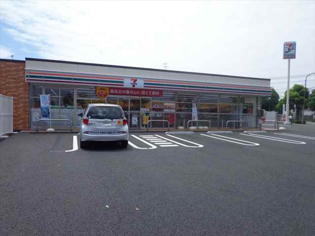 コンビニ　セブン－イレブン熊本南高江店（コンビニ）まで940m