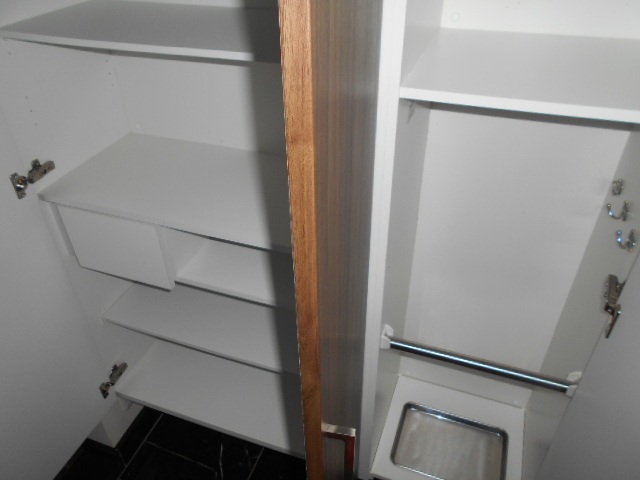 玄関　別部屋参照