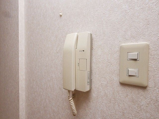 セキュリティ　※写真は別号室です。