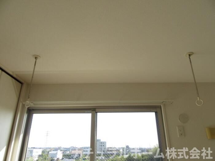 その他設備　室内物干し