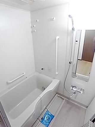 バス・シャワールーム　別部屋参考写真
