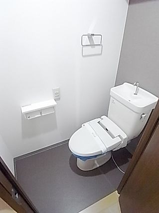 トイレ　別部屋参考写真