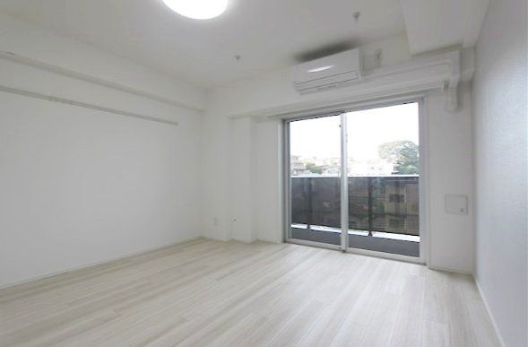 居室・リビング　※同タイプの別のお部屋です。