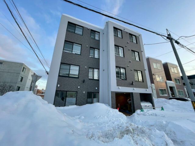 建物外観　札幌市西区西町北２条「ラフィーネ西町」