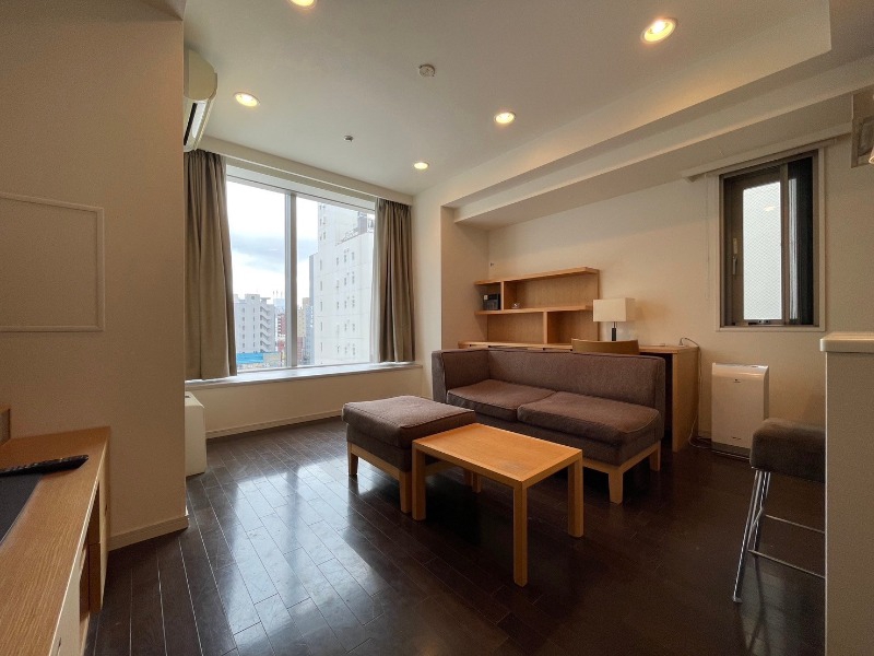 居室・リビング　明るいお部屋は気持ちよく過ごせそうですね。