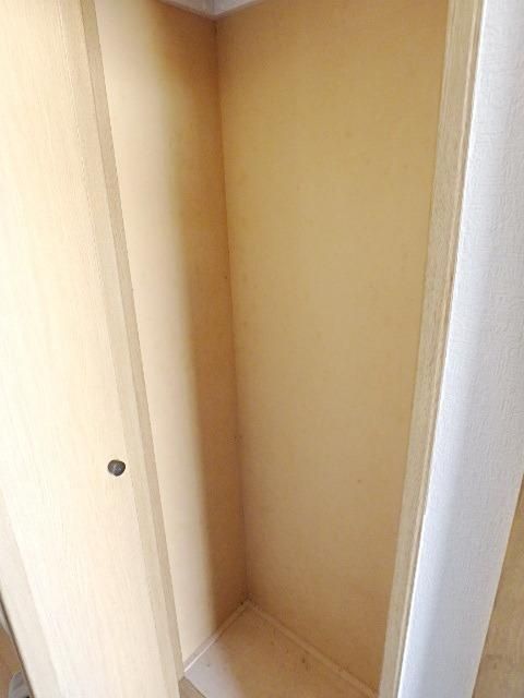 その他設備　玄関収納