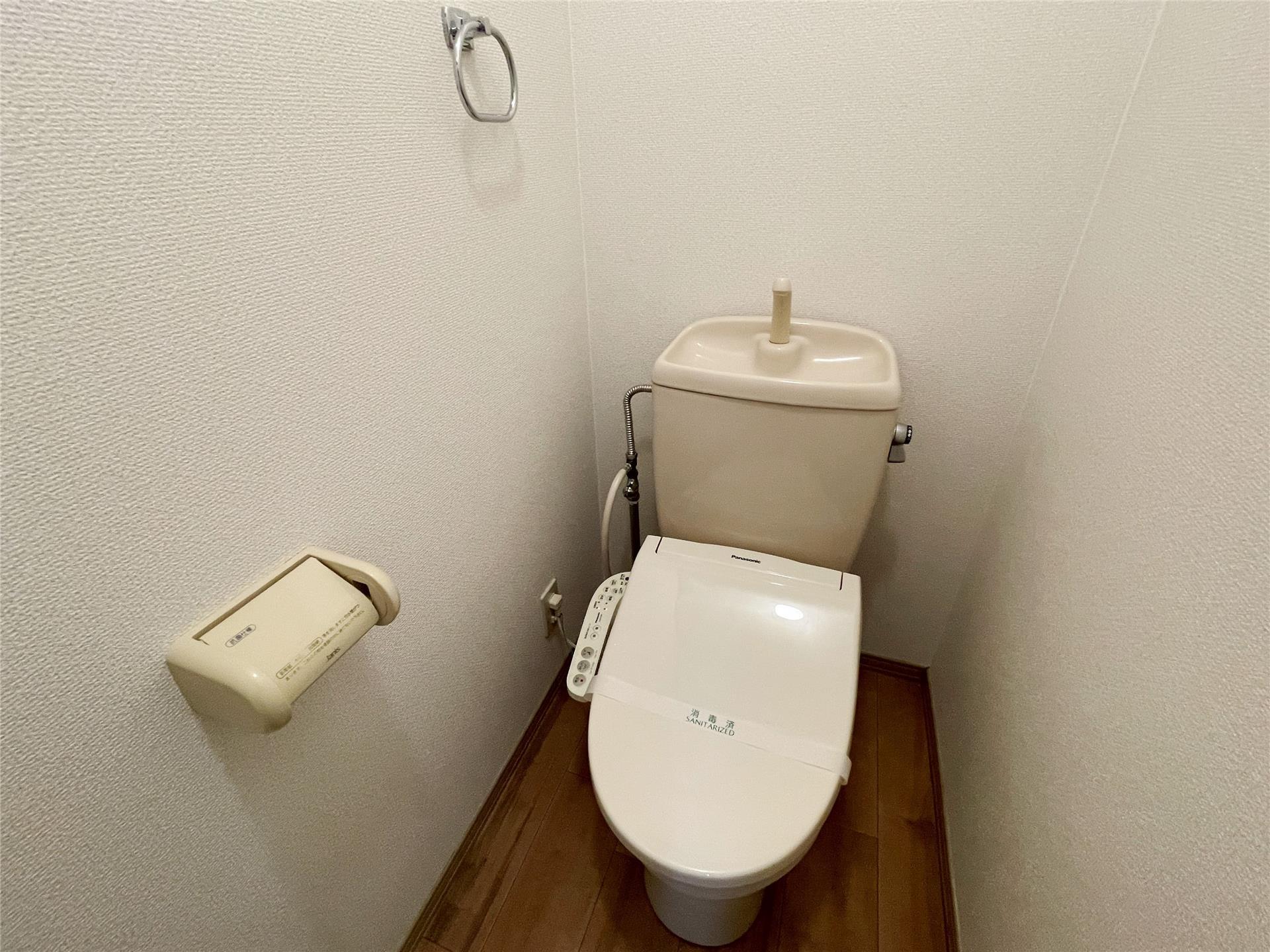 トイレ　トイレ