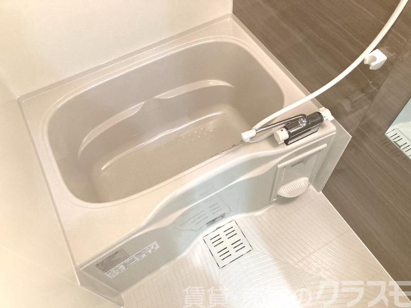 バス・シャワールーム　浴室乾燥機付きバス♪