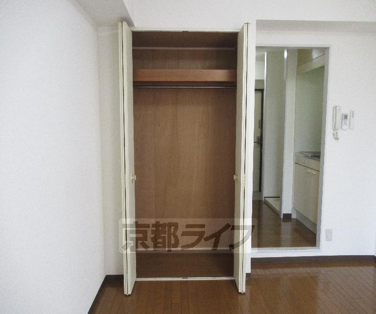 収納　クローゼットが付いています。