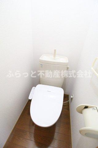 トイレ　トイレもきれいです