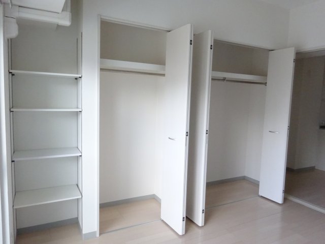 収納　別部屋同タイプのお写真から物件の雰囲気をご参考くださいませ。