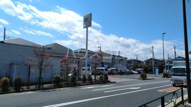コンビニ　ミニストップ日野本町4丁目店（コンビニ）まで664m