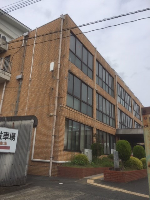 役所　小郡市役所（役所）まで562m