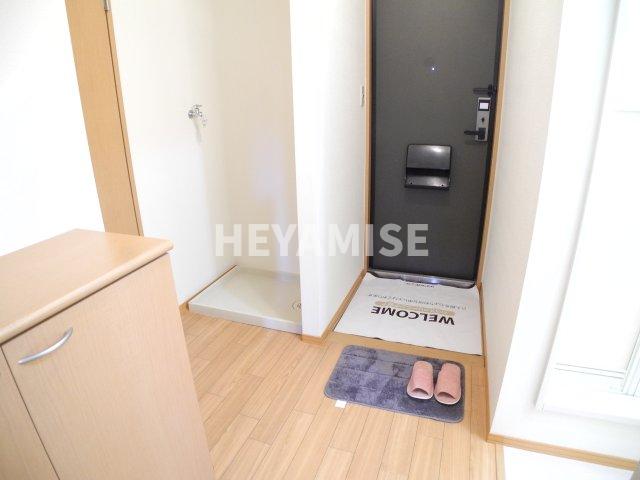 玄関　※同間取、別号室のお写真です。現況を優先します※