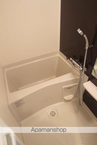 Luxe本町の風呂写真