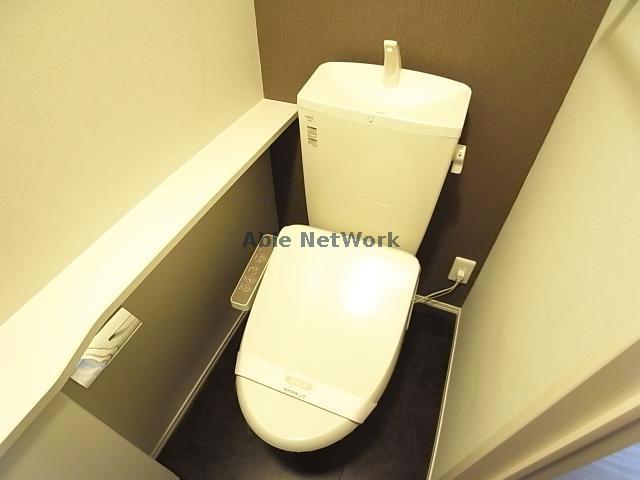 名鉄名古屋本線 加納駅 徒歩8分 3階建 築6年のトイレ写真