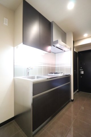 東急田園都市線 三軒茶屋駅 徒歩9分 10階建 築15年のキッチン写真