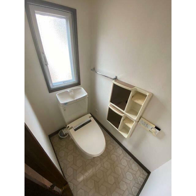 芝樋ノ爪1丁目K様貸家のトイレ写真