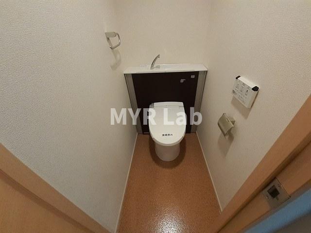 西鉄天神大牟田線 雑餉隈駅 徒歩24分 7階建 築12年のトイレ写真