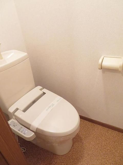 トイレ　別号室イメージ写真