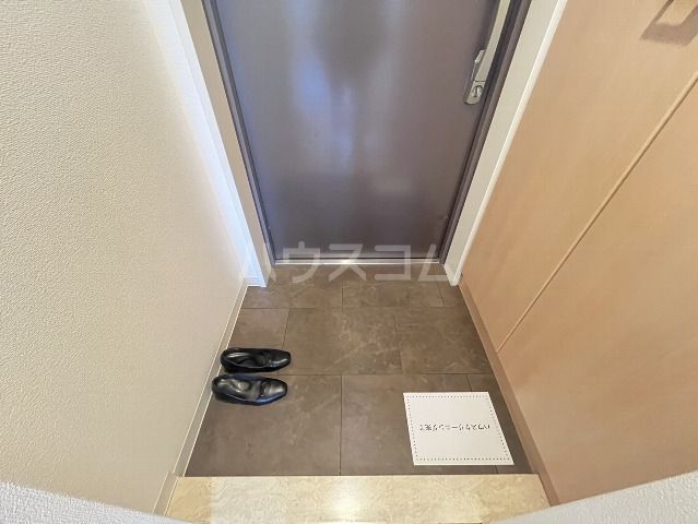アーバンフラッツ五条堀川の玄関写真