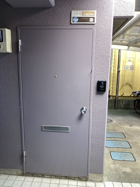 メゾンペルマナントの玄関写真