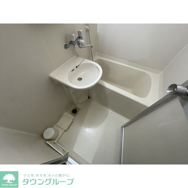 バス・シャワールーム　バス