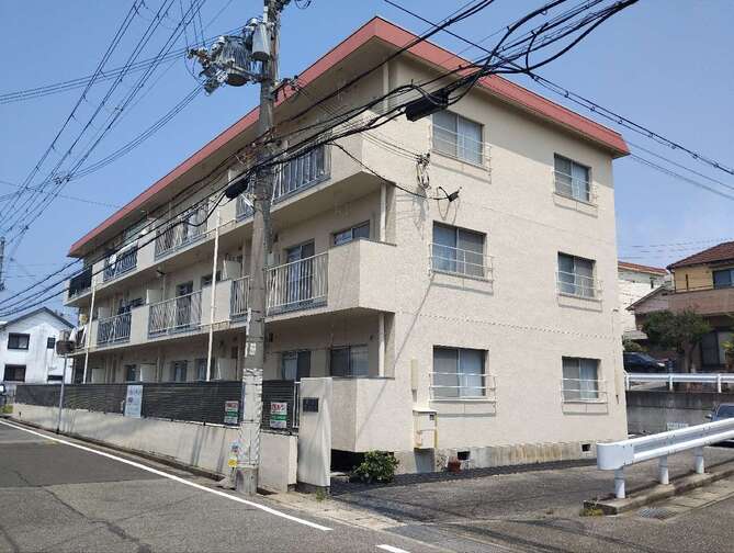 吉川ハイツの外観写真