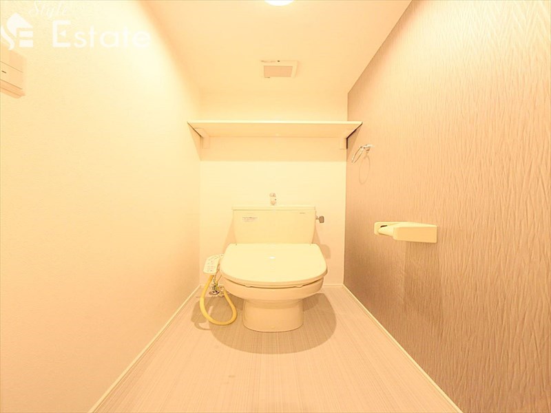 地下鉄桜通線 吹上駅 徒歩5分 2階建 築11年のトイレ写真