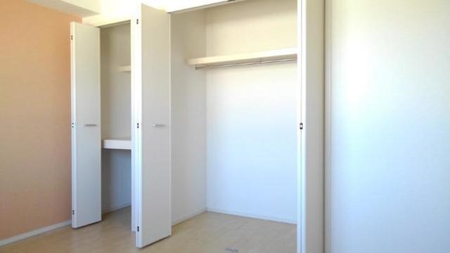 ＪＲ宇都宮線 栗橋駅 徒歩20分 2階建 築7年の内装写真
