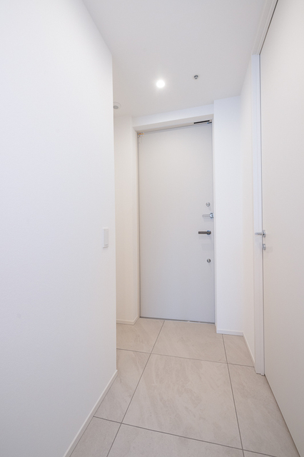 玄関　※写真は同タイプ住戸です。